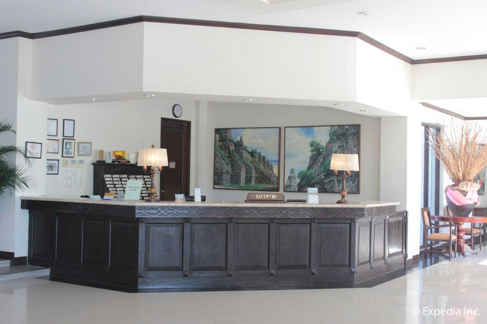 Ilocos Norte Hotel & Convention Center Laoag Ngoại thất bức ảnh
