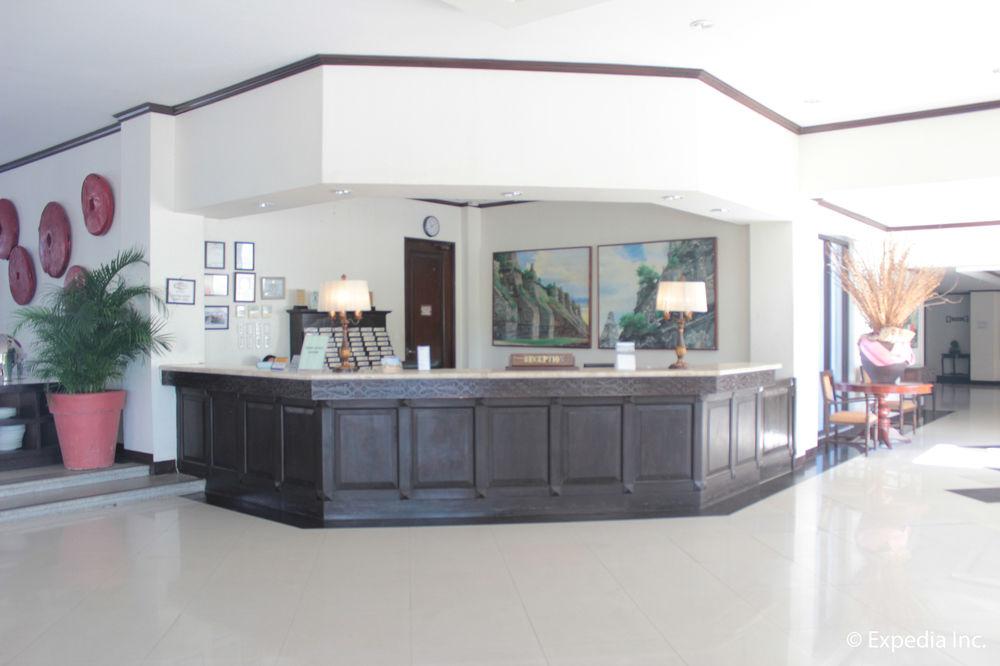 Ilocos Norte Hotel & Convention Center Laoag Ngoại thất bức ảnh