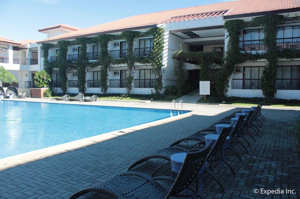 Ilocos Norte Hotel & Convention Center Laoag Ngoại thất bức ảnh