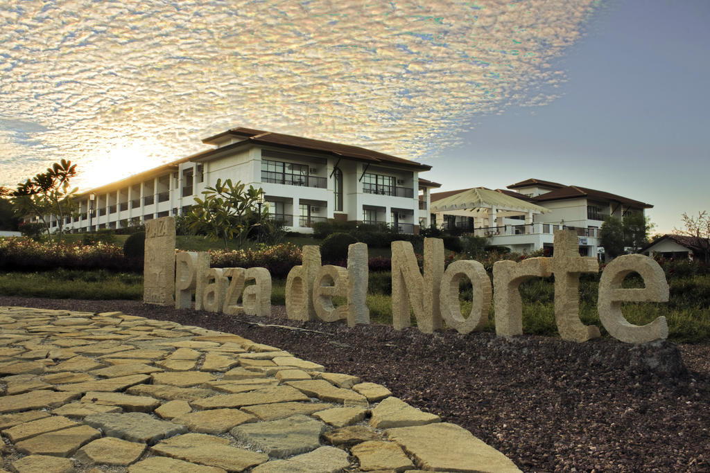 Ilocos Norte Hotel & Convention Center Laoag Ngoại thất bức ảnh