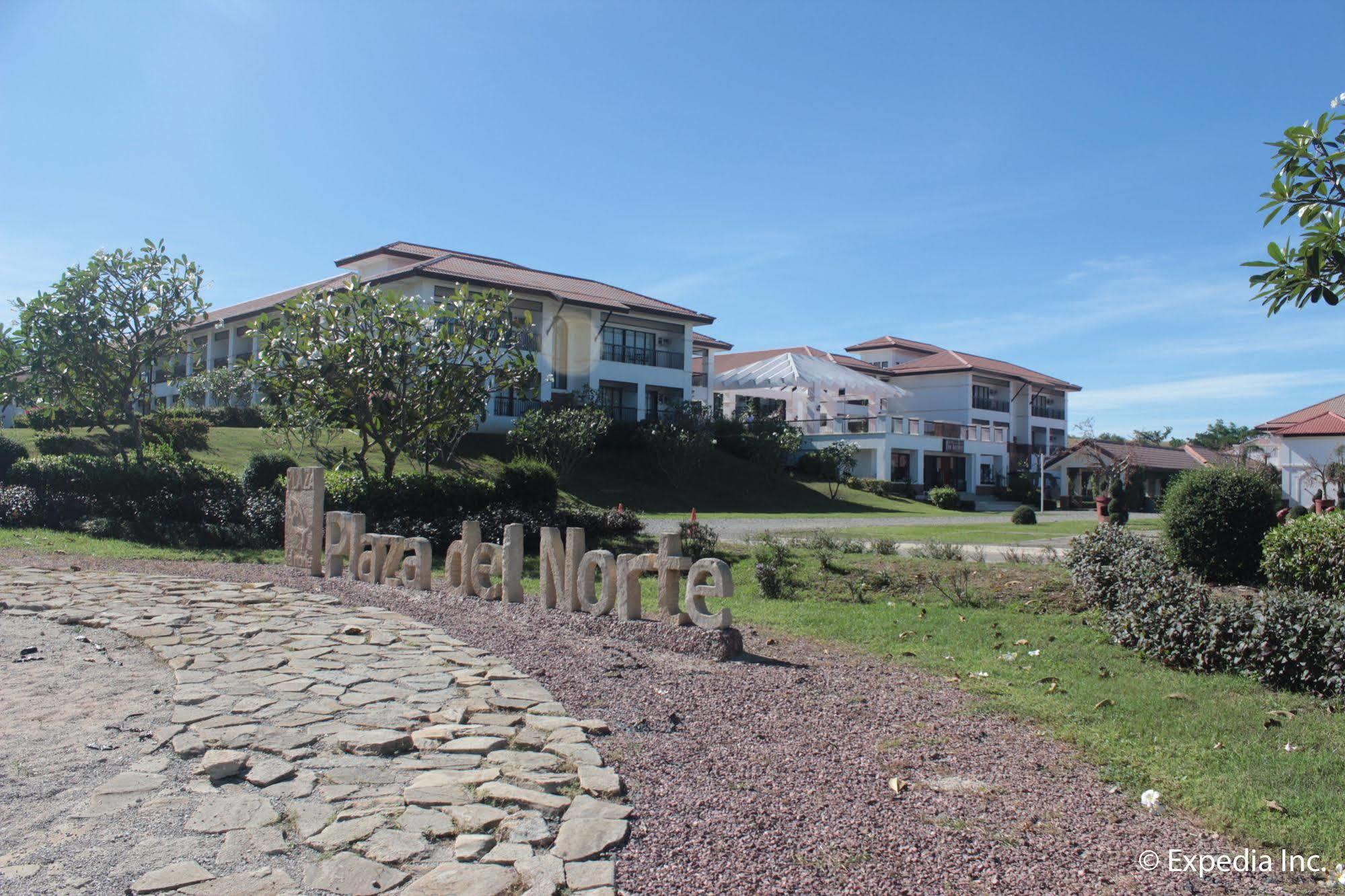 Ilocos Norte Hotel & Convention Center Laoag Ngoại thất bức ảnh